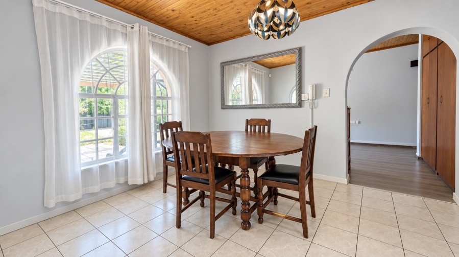 3 Bedroom Property for Sale in Schuinshoogte KwaZulu-Natal