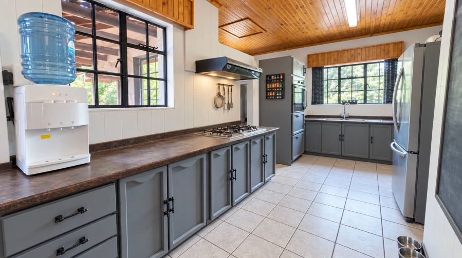 3 Bedroom Property for Sale in Schuinshoogte KwaZulu-Natal