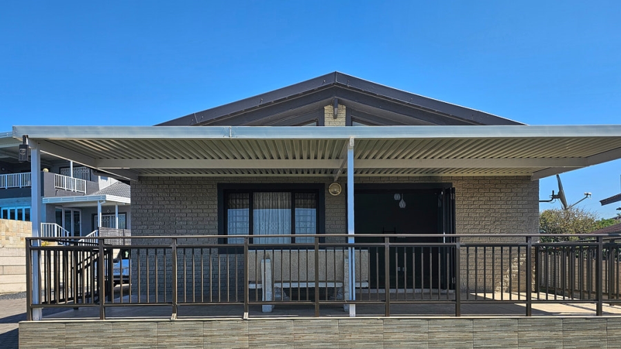 4 Bedroom Property for Sale in St Michaels On Sea KwaZulu-Natal
