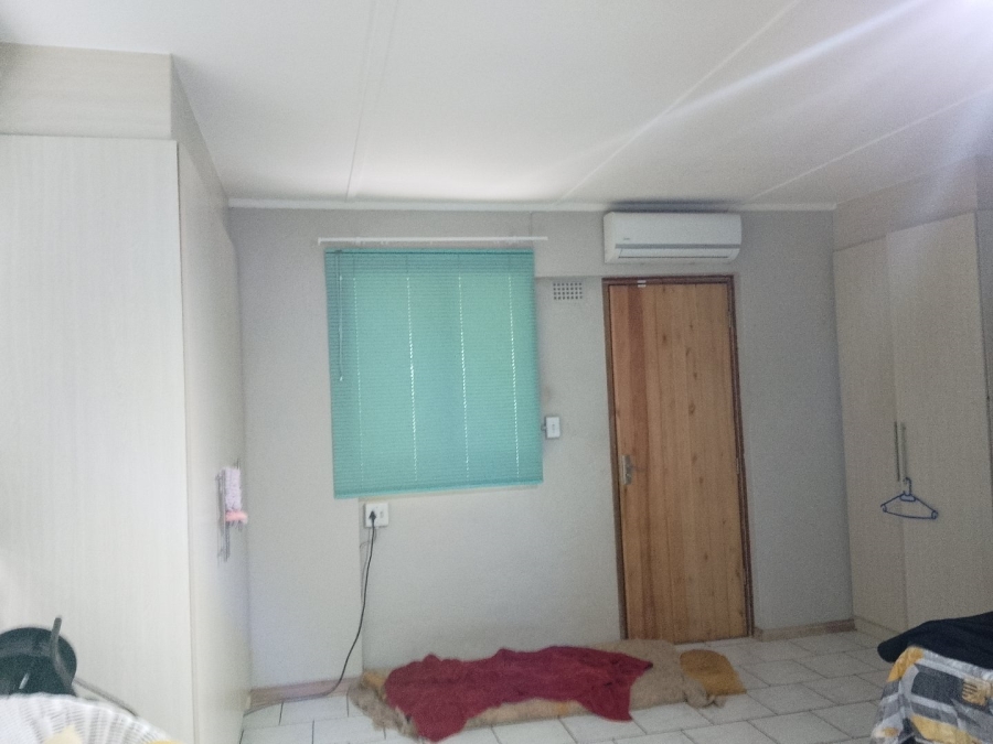 3 Bedroom Property for Sale in Marina Beach KwaZulu-Natal