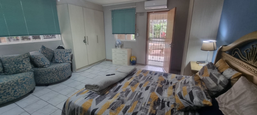 3 Bedroom Property for Sale in Marina Beach KwaZulu-Natal