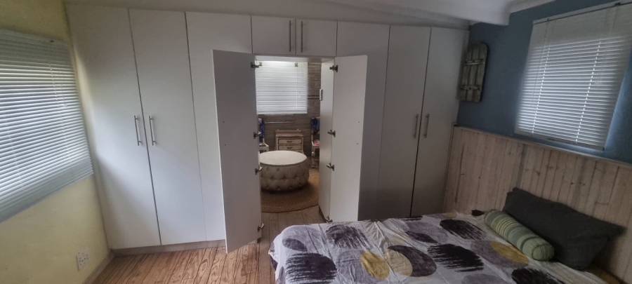 3 Bedroom Property for Sale in Marina Beach KwaZulu-Natal
