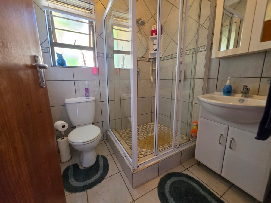 3 Bedroom Property for Sale in Anerley KwaZulu-Natal