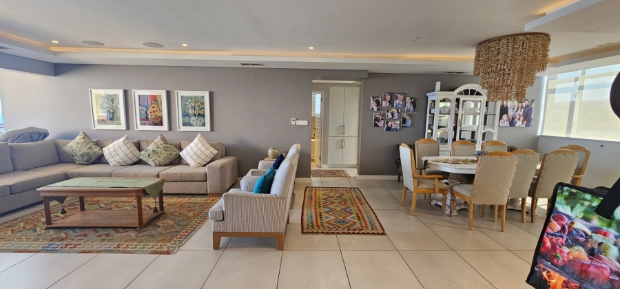 4 Bedroom Property for Sale in Umhlanga KwaZulu-Natal