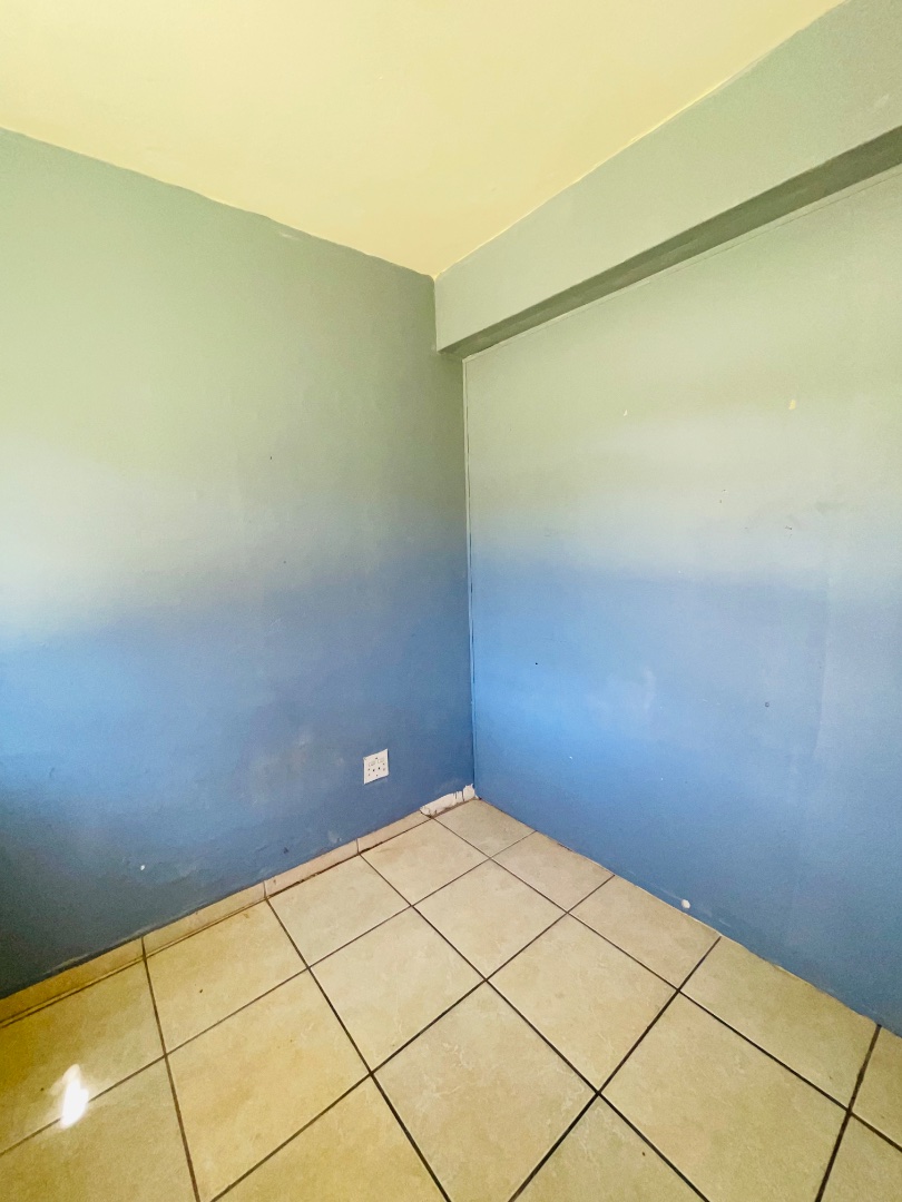 To Let 4 Bedroom Property for Rent in Amanzimtoti KwaZulu-Natal