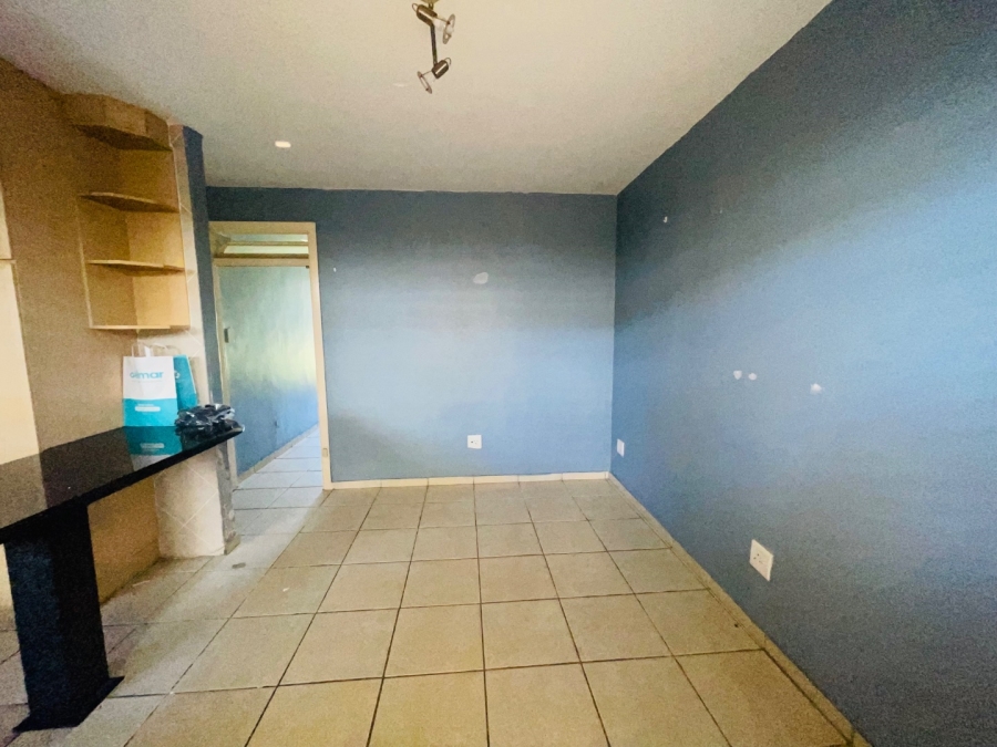To Let 4 Bedroom Property for Rent in Amanzimtoti KwaZulu-Natal