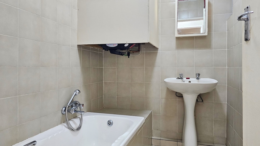 2 Bedroom Property for Sale in Manaba Beach KwaZulu-Natal