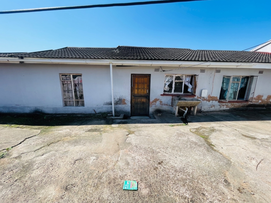 4 Bedroom Property for Sale in Tshelimnyama KwaZulu-Natal