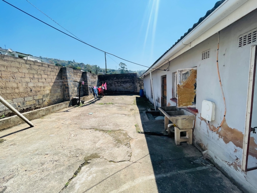 4 Bedroom Property for Sale in Tshelimnyama KwaZulu-Natal