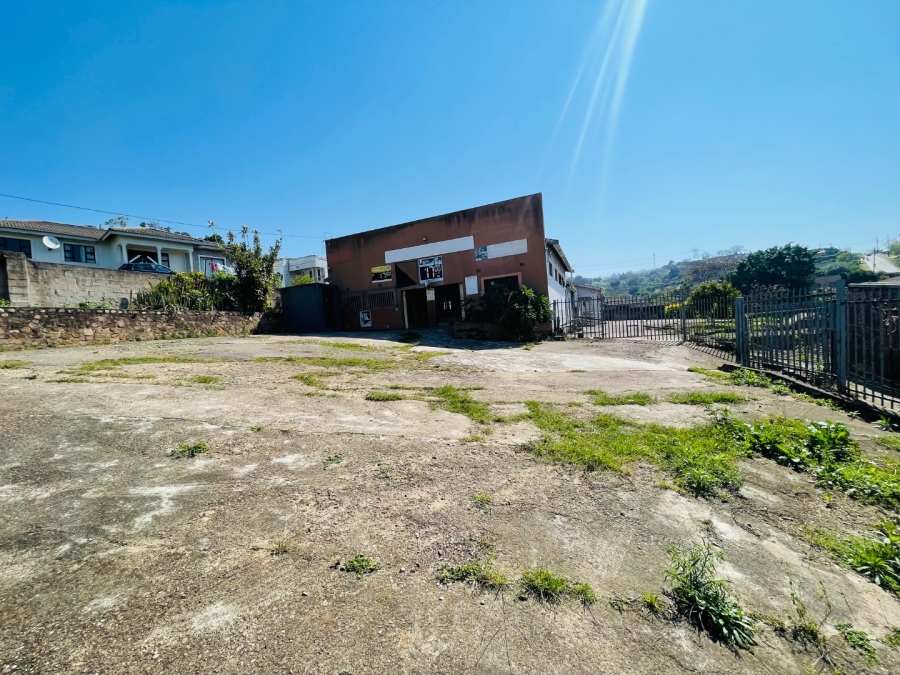 4 Bedroom Property for Sale in Tshelimnyama KwaZulu-Natal