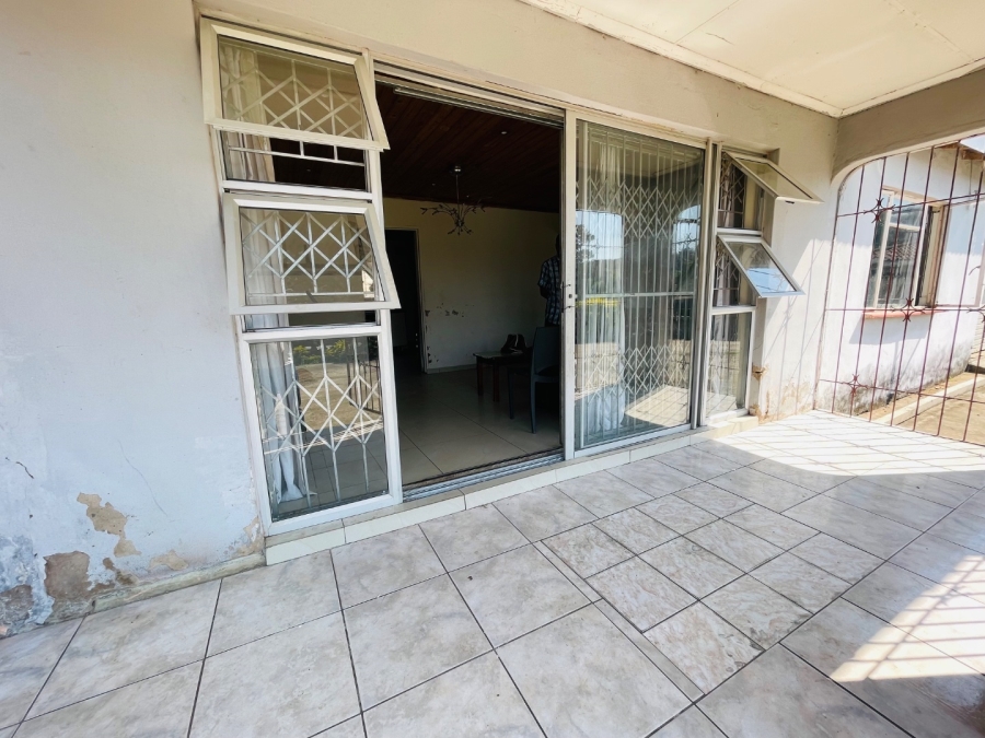 4 Bedroom Property for Sale in Tshelimnyama KwaZulu-Natal