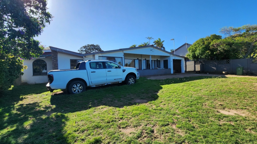3 Bedroom Property for Sale in Sea Park KwaZulu-Natal