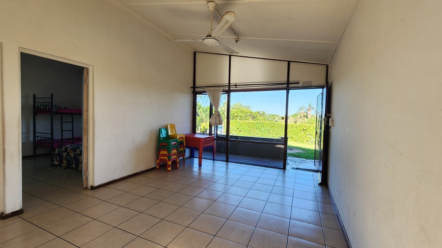 3 Bedroom Property for Sale in Sea Park KwaZulu-Natal