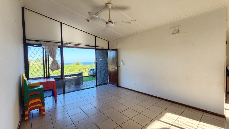 3 Bedroom Property for Sale in Sea Park KwaZulu-Natal