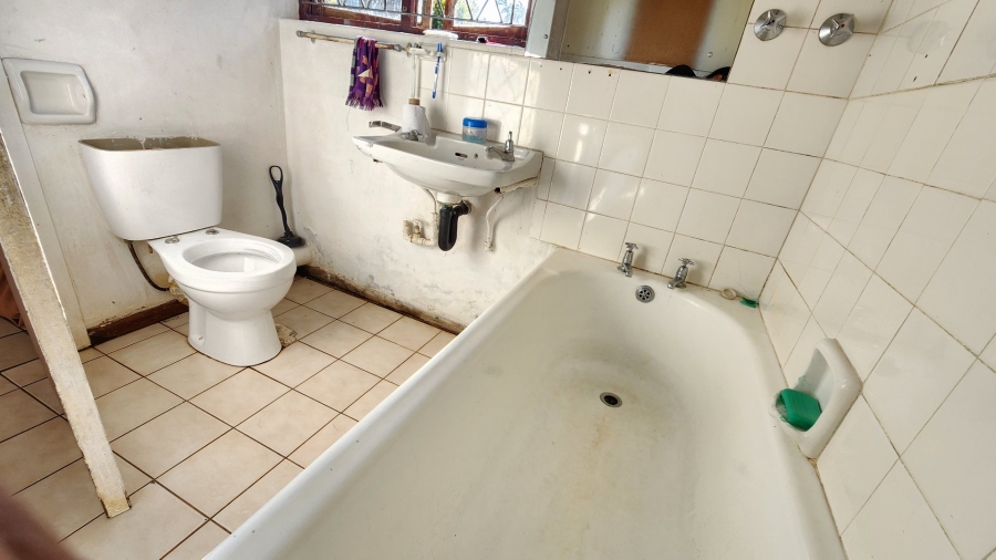3 Bedroom Property for Sale in Sea Park KwaZulu-Natal