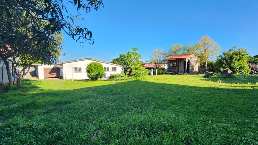 3 Bedroom Property for Sale in Sea Park KwaZulu-Natal