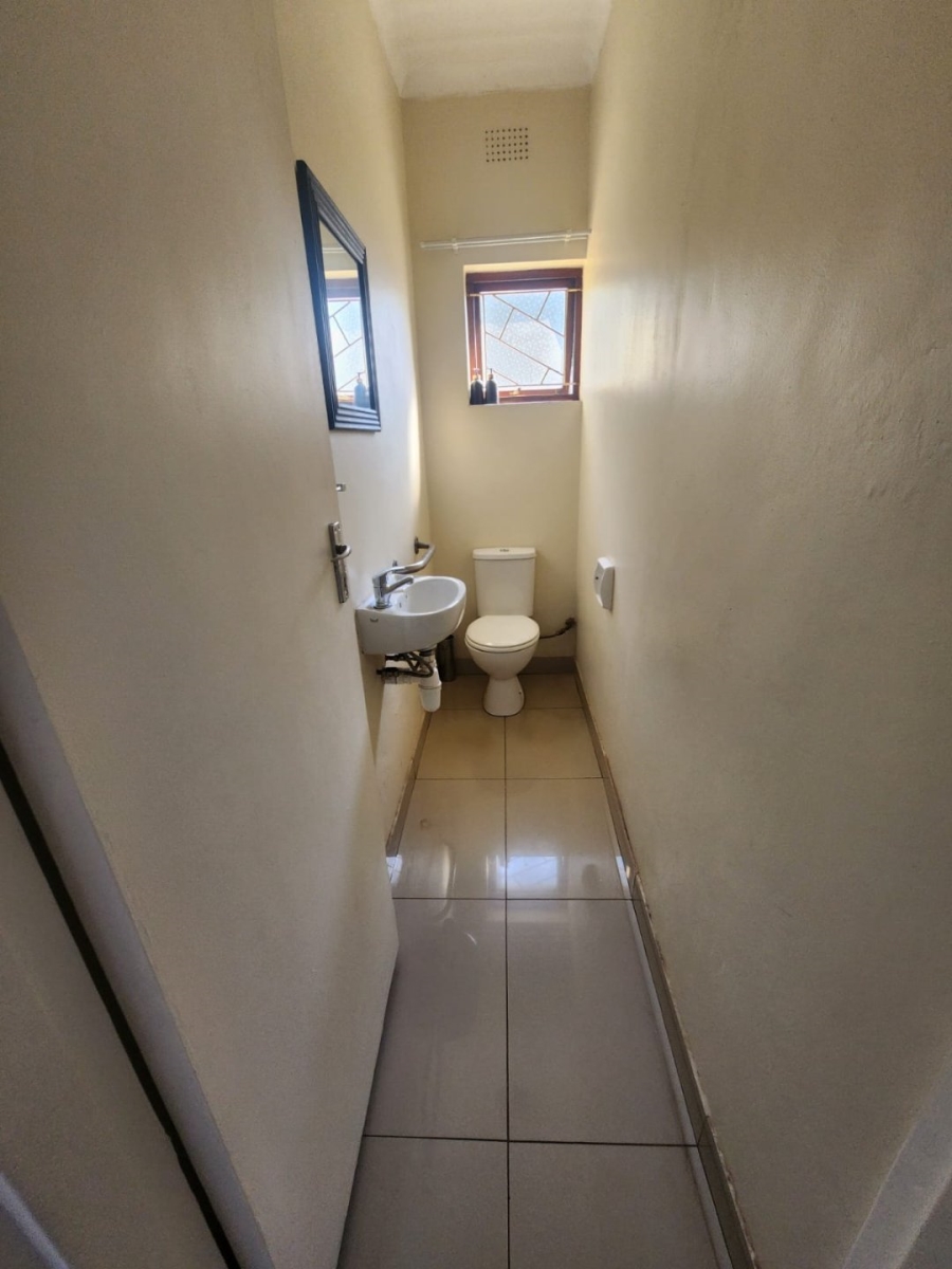 3 Bedroom Property for Sale in Athlone Park KwaZulu-Natal