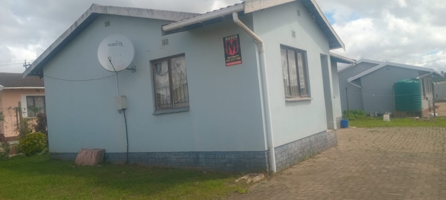 3 Bedroom Property for Sale in Mazakhele KwaZulu-Natal