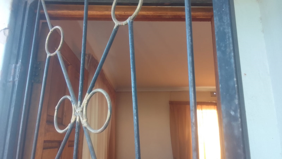 3 Bedroom Property for Sale in Mazakhele KwaZulu-Natal