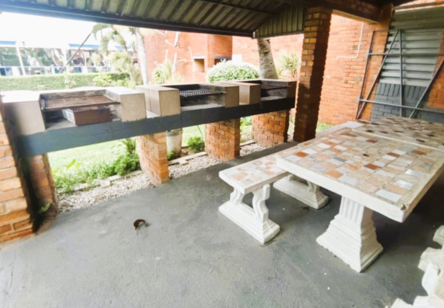 2 Bedroom Property for Sale in Margate KwaZulu-Natal