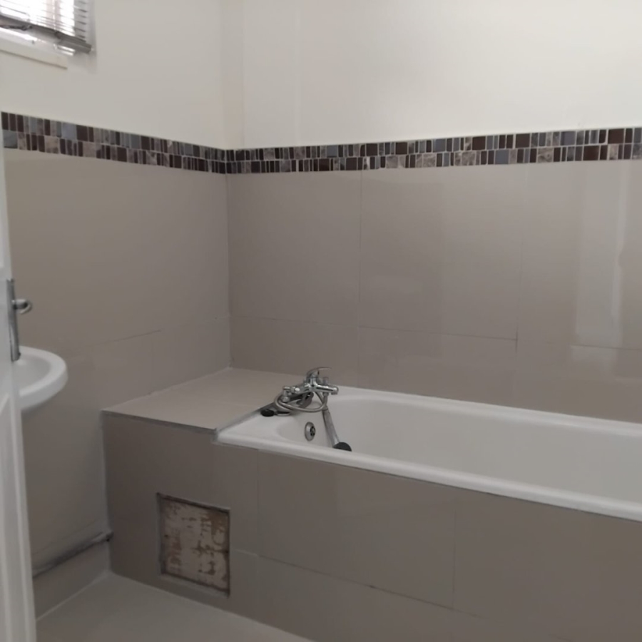 To Let 2 Bedroom Property for Rent in Durban Central KwaZulu-Natal