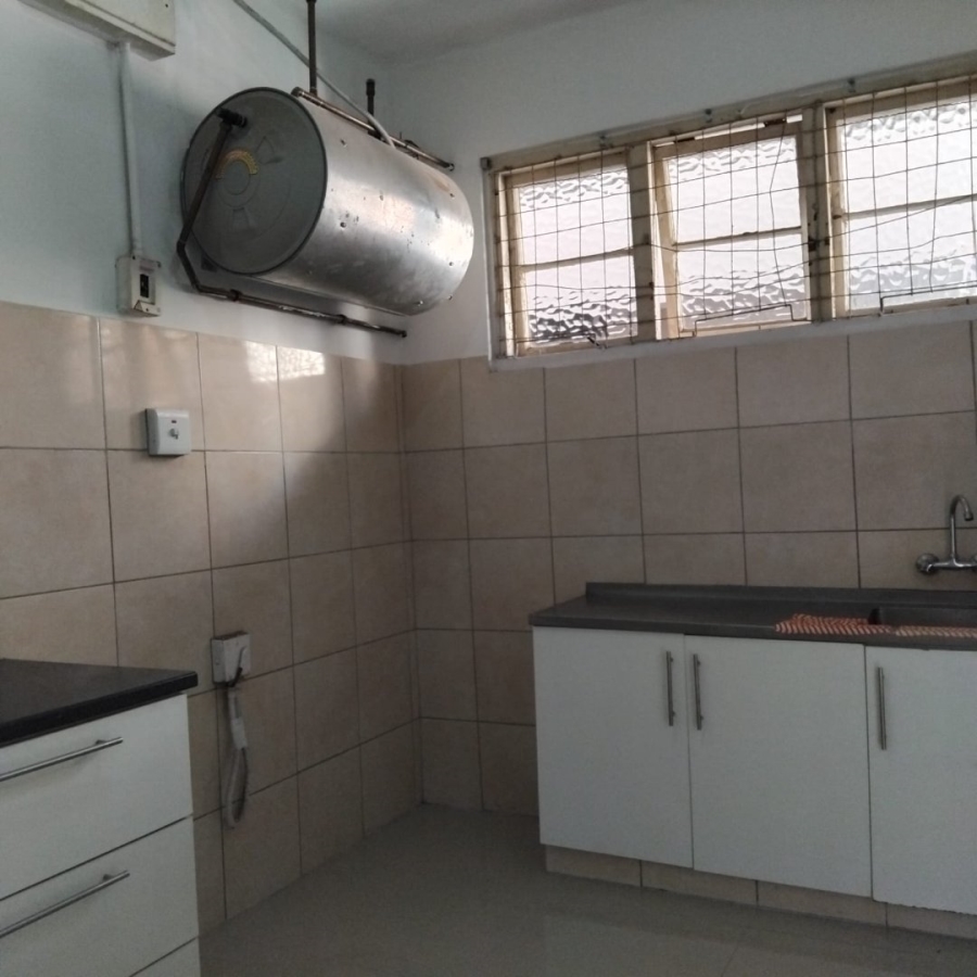 To Let 2 Bedroom Property for Rent in Durban Central KwaZulu-Natal