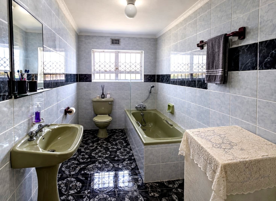 4 Bedroom Property for Sale in New Dawn Park KwaZulu-Natal