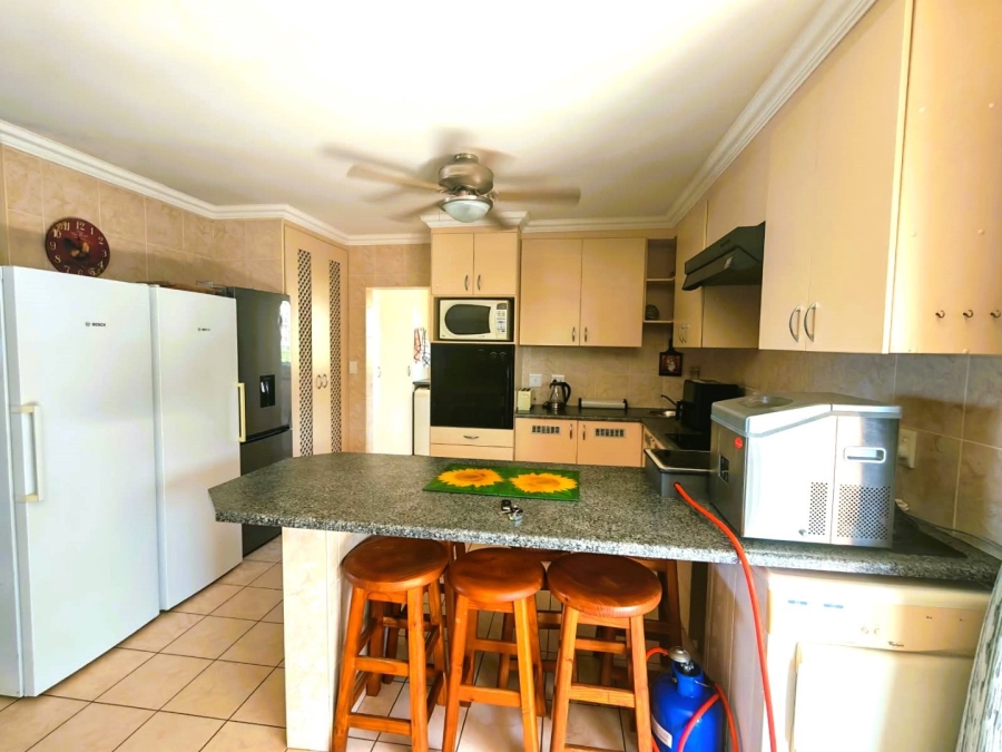 3 Bedroom Property for Sale in Catalina Bay KwaZulu-Natal