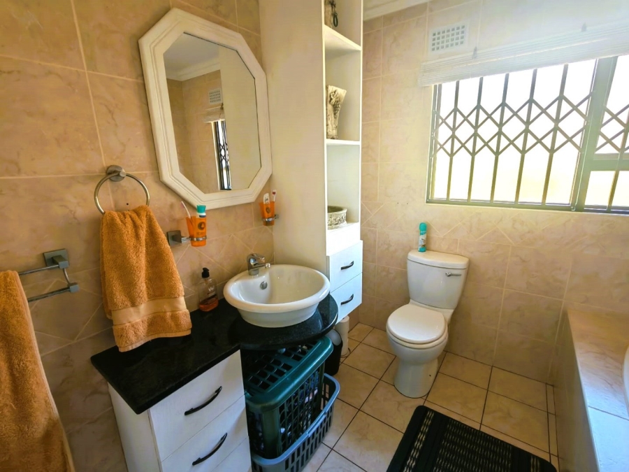3 Bedroom Property for Sale in Catalina Bay KwaZulu-Natal