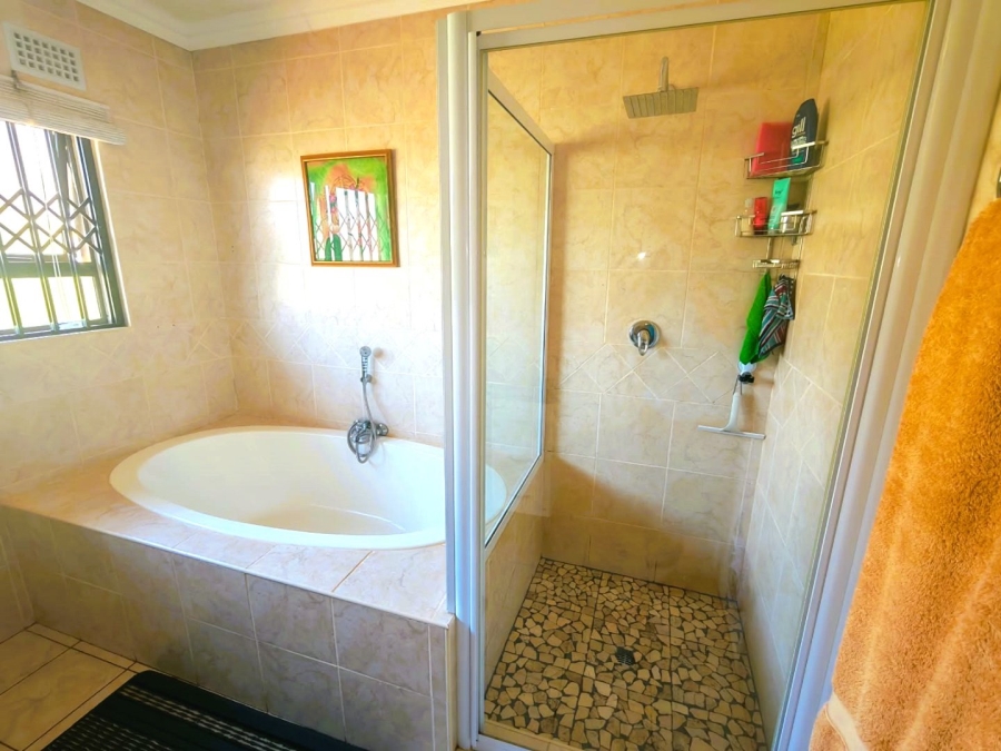 3 Bedroom Property for Sale in Catalina Bay KwaZulu-Natal
