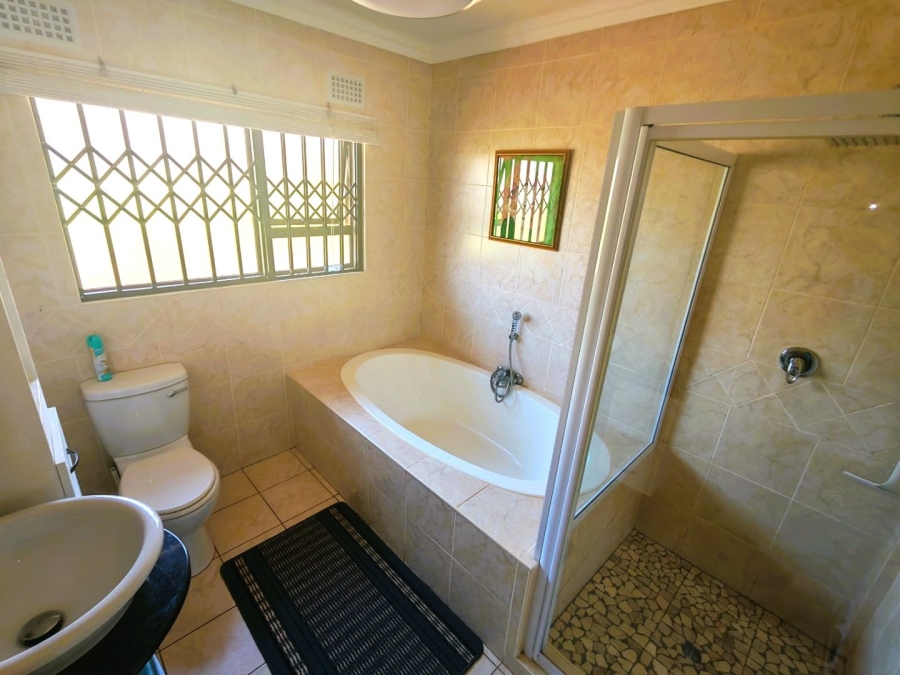 3 Bedroom Property for Sale in Catalina Bay KwaZulu-Natal