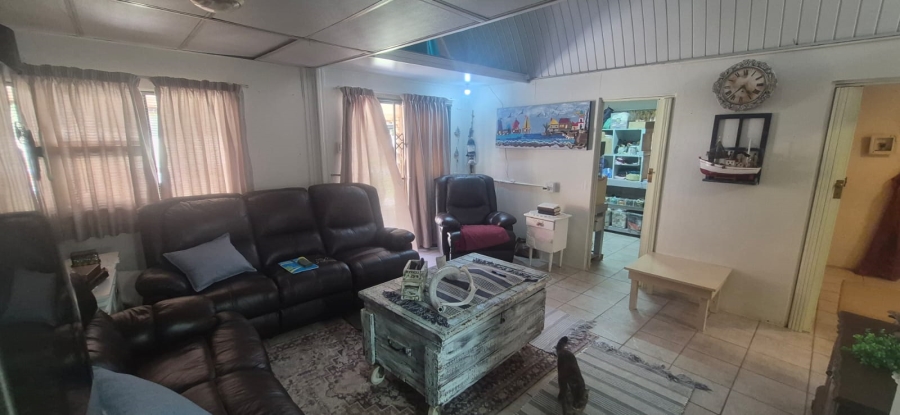 3 Bedroom Property for Sale in Hibberdene KwaZulu-Natal