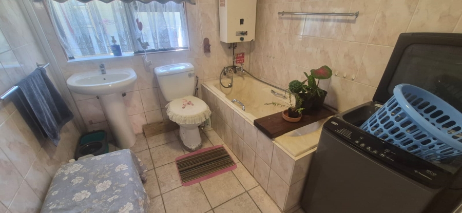3 Bedroom Property for Sale in Hibberdene KwaZulu-Natal