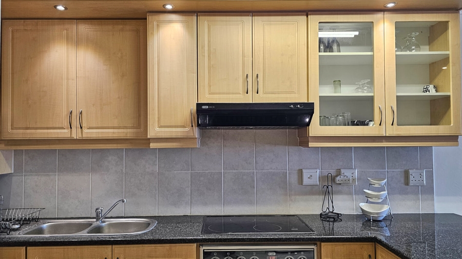  Bedroom Property for Sale in Manaba Beach KwaZulu-Natal
