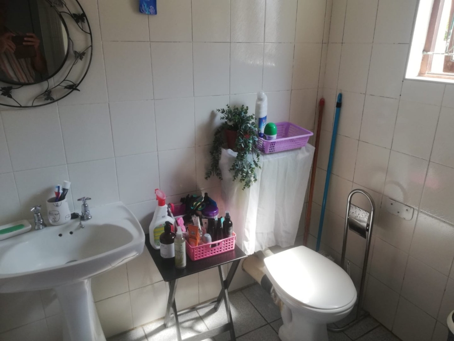 5 Bedroom Property for Sale in Margate KwaZulu-Natal