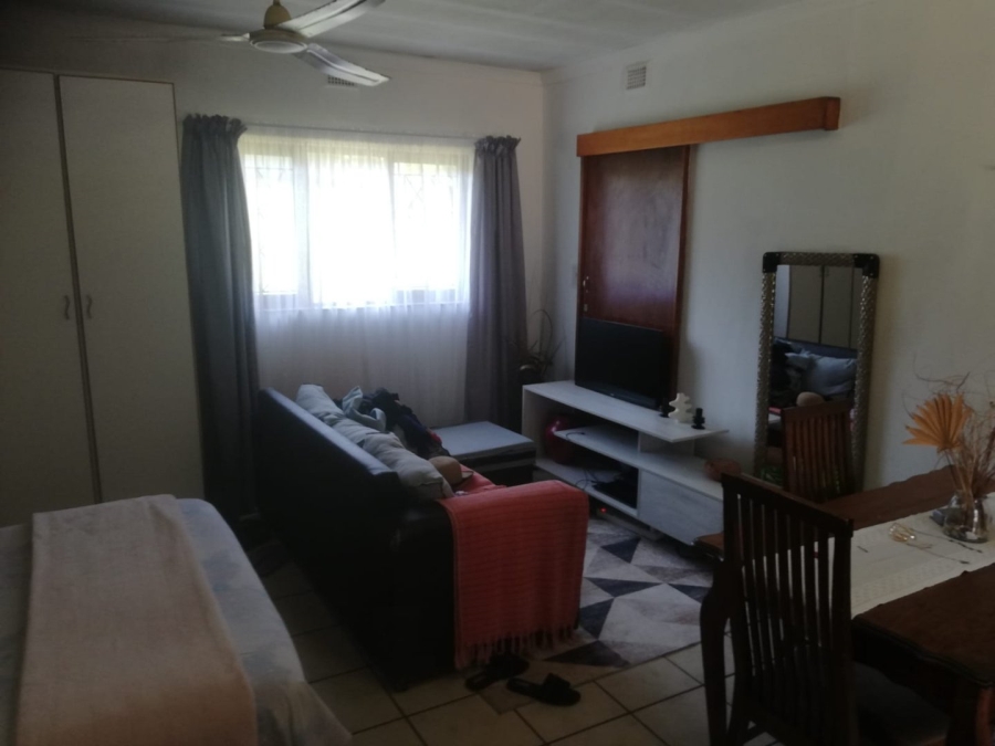 5 Bedroom Property for Sale in Margate KwaZulu-Natal
