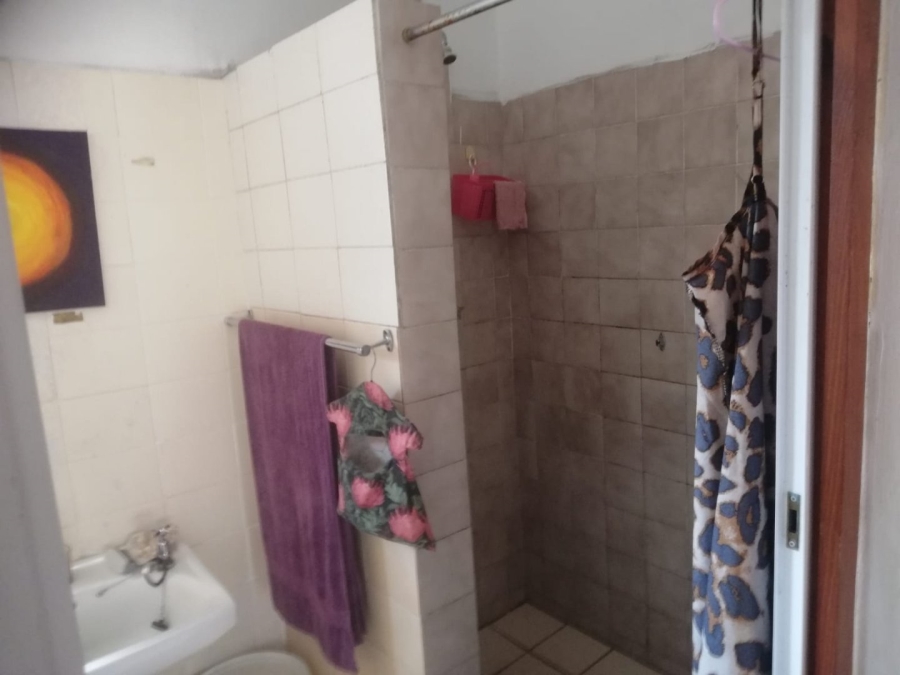 5 Bedroom Property for Sale in Margate KwaZulu-Natal