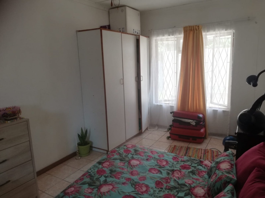 5 Bedroom Property for Sale in Margate KwaZulu-Natal