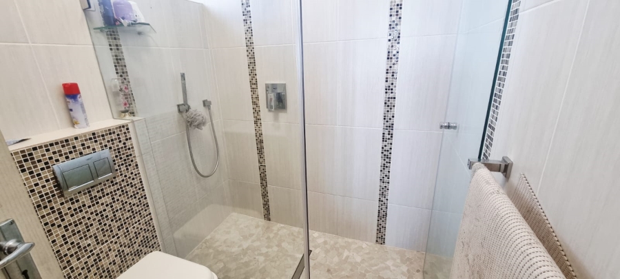 3 Bedroom Property for Sale in Manaba Beach KwaZulu-Natal