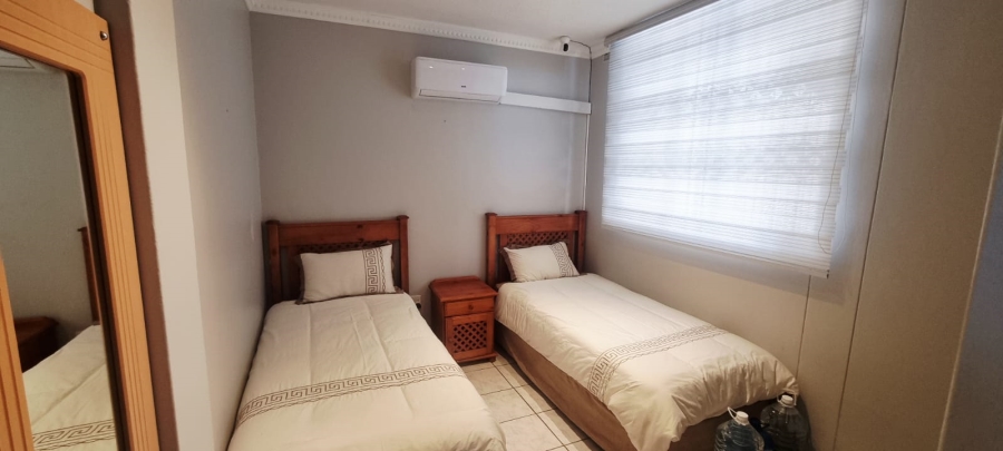 3 Bedroom Property for Sale in Manaba Beach KwaZulu-Natal
