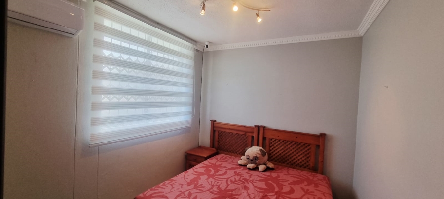 3 Bedroom Property for Sale in Manaba Beach KwaZulu-Natal