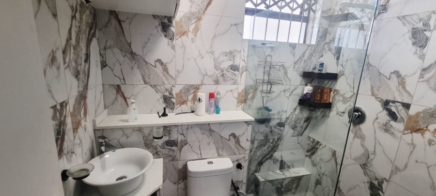 3 Bedroom Property for Sale in Manaba Beach KwaZulu-Natal