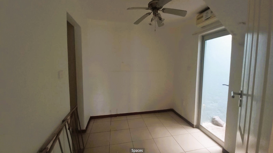 3 Bedroom Property for Sale in Margate Beach KwaZulu-Natal