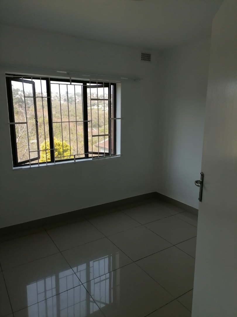 8 Bedroom Property for Sale in Clare Estate KwaZulu-Natal
