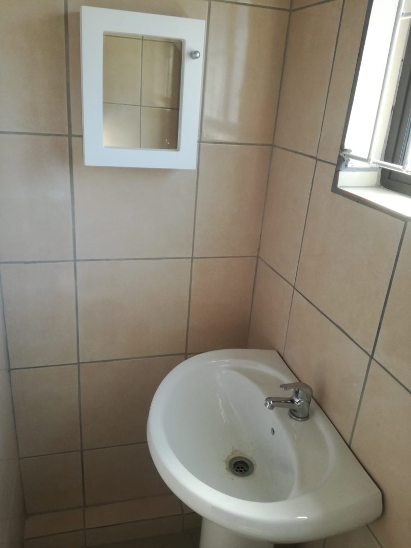 8 Bedroom Property for Sale in Clare Estate KwaZulu-Natal