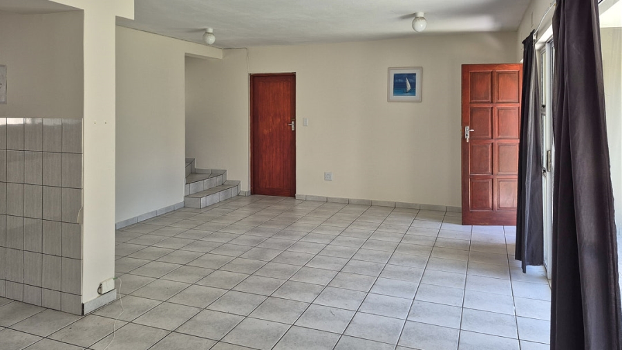 4 Bedroom Property for Sale in Uvongo KwaZulu-Natal