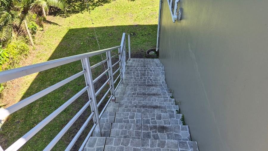4 Bedroom Property for Sale in Uvongo KwaZulu-Natal