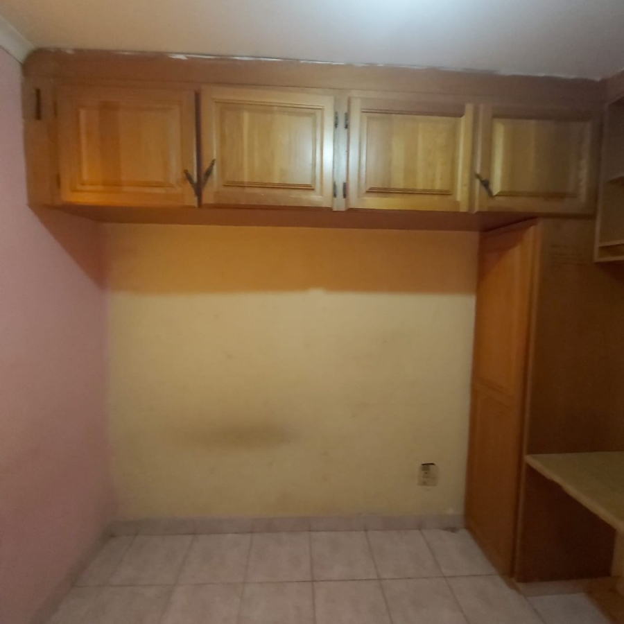 3 Bedroom Property for Sale in Newlands West KwaZulu-Natal