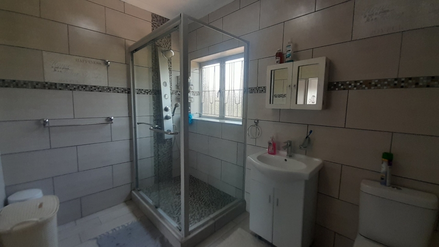 4 Bedroom Property for Sale in Reservoir Hills KwaZulu-Natal