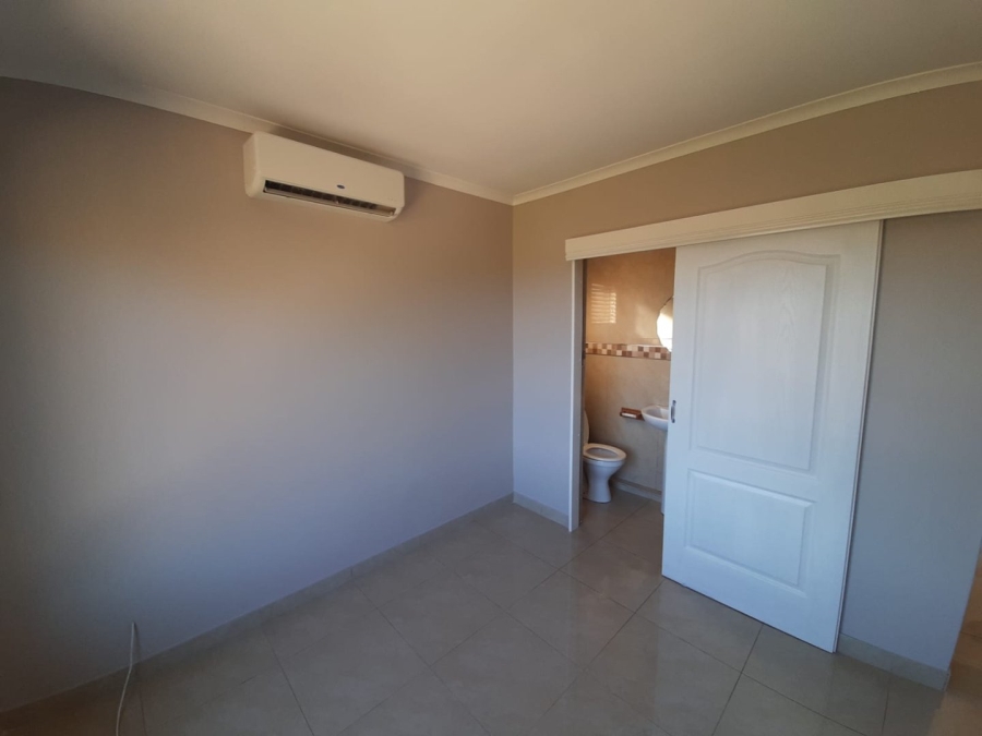 To Let 3 Bedroom Property for Rent in Genazzano KwaZulu-Natal